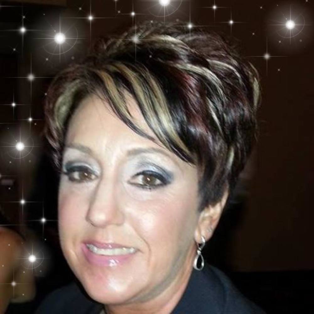 Meet your Posher, Leanne